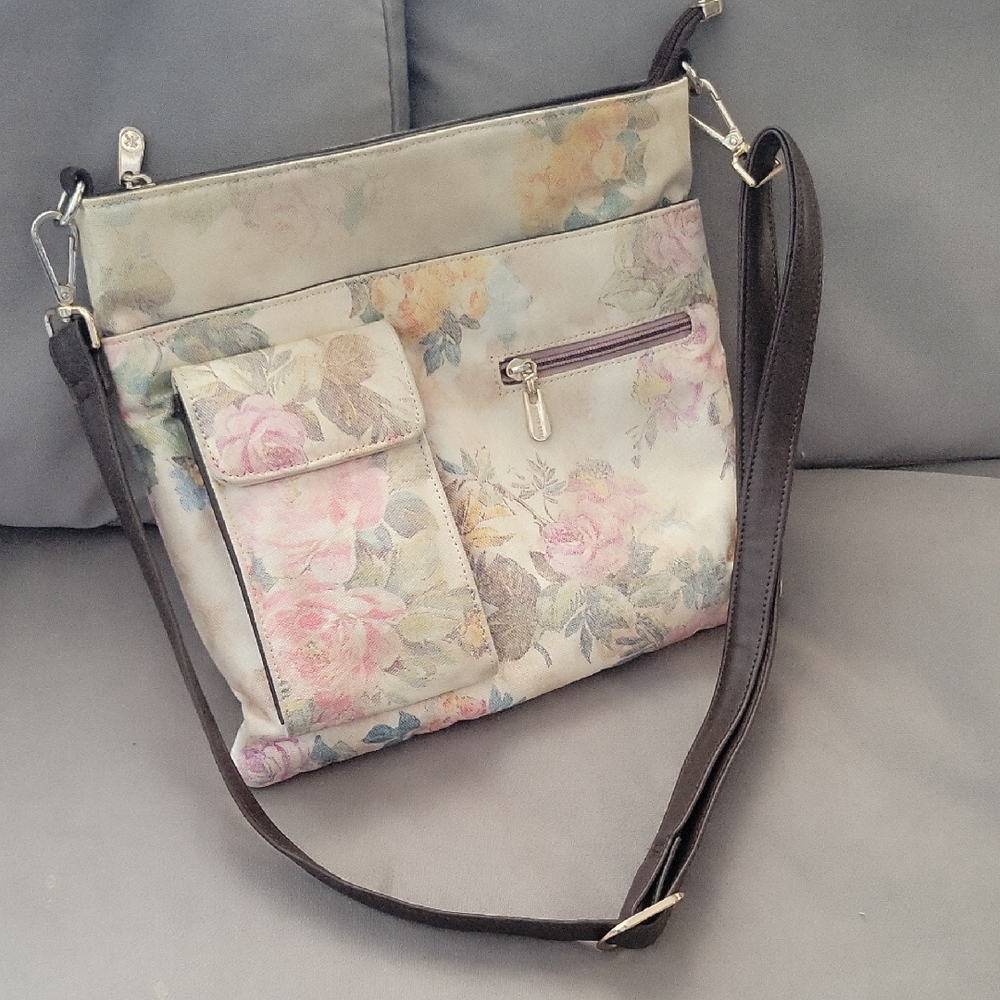Cream and Black Crossbody Bag with Adjustable Strap